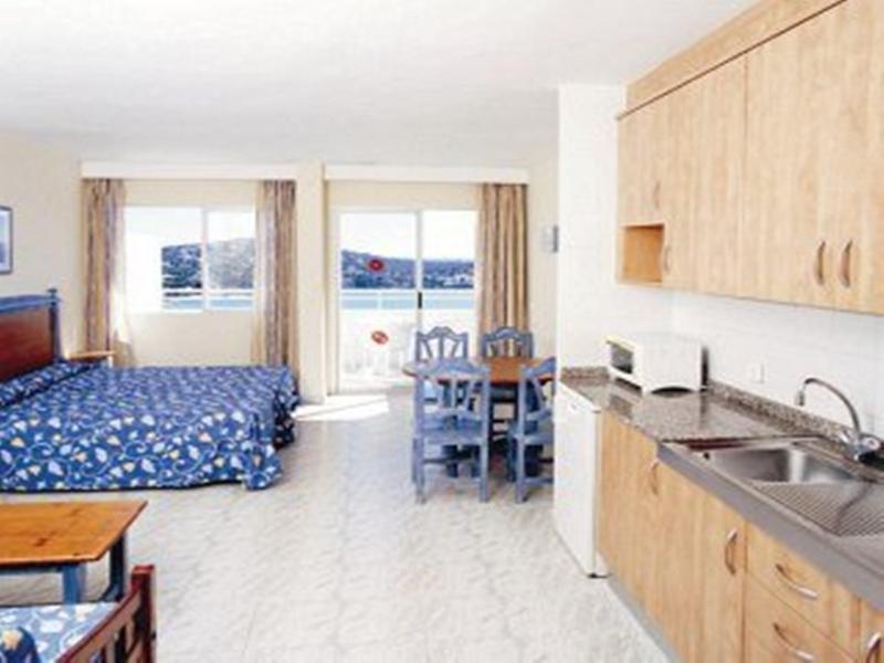 อปาร์ตาเมนโตส บิสตา คลับ Aparthotel ซานตาปอนซา ภายนอก รูปภาพ